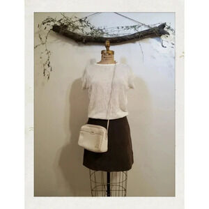 ✨BOGO FREE✨ Liz Claiborne Vintage Cream Off White Leather Crossbody Bag